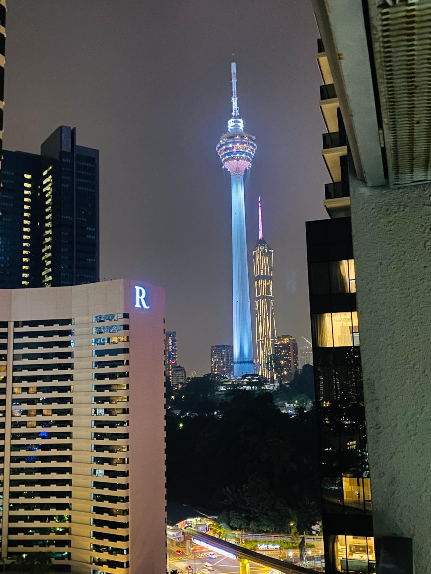 Mercu Summer Suites Klcc By Minutepointhome Kuala Lumpur Exterior photo