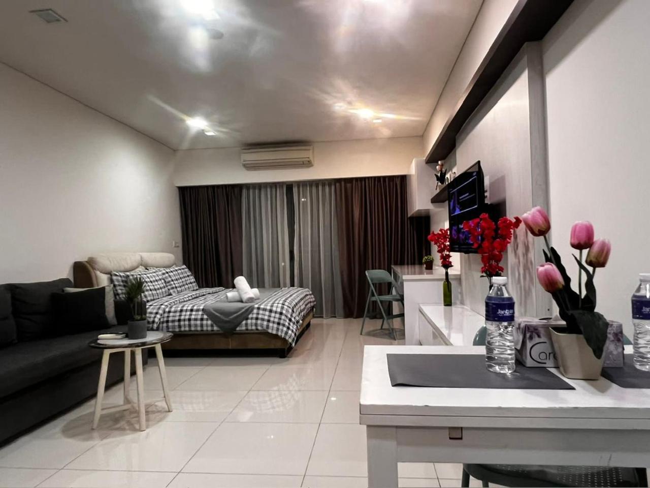Mercu Summer Suites Klcc By Minutepointhome Kuala Lumpur Exterior photo